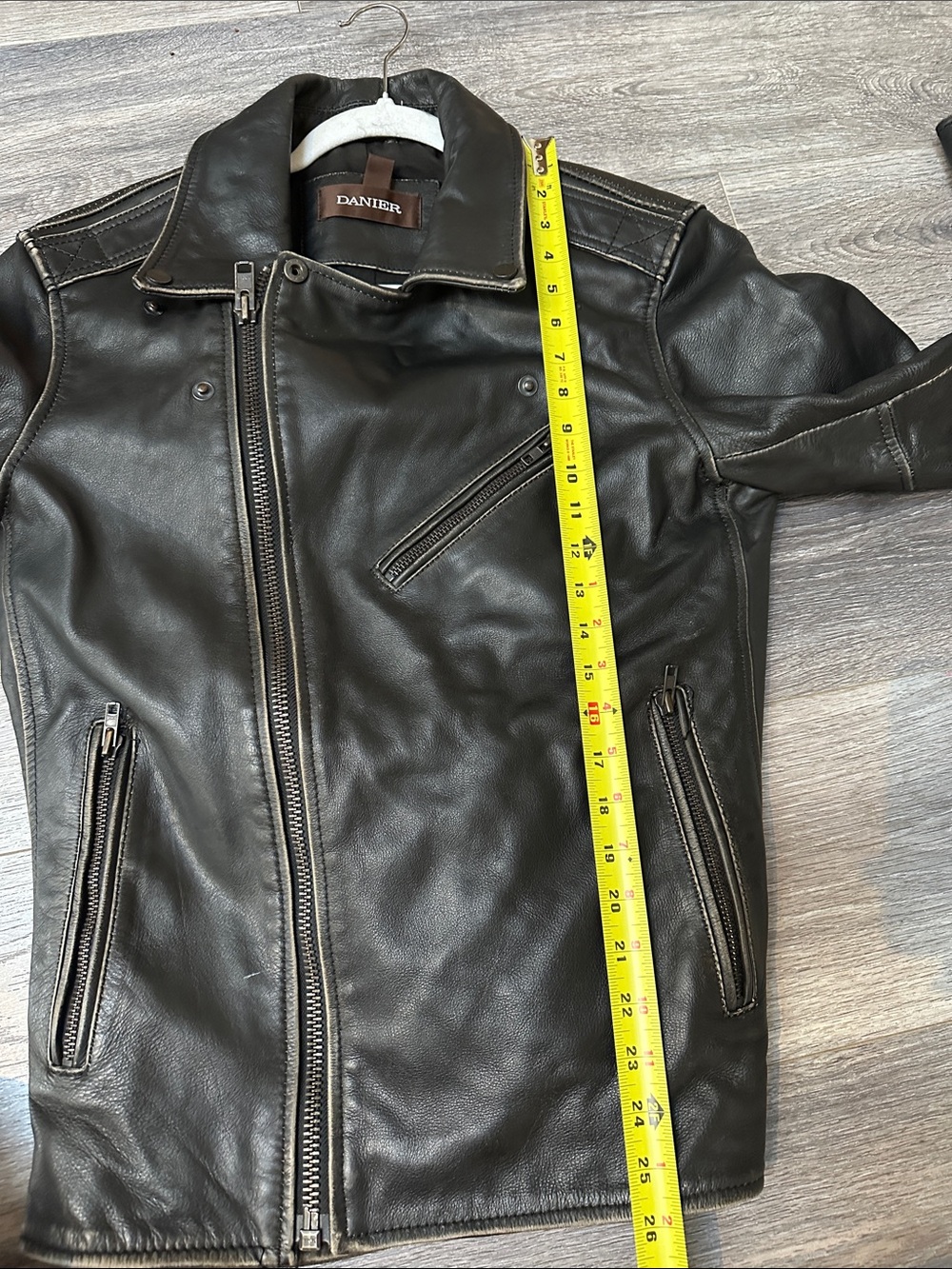 Vintage Black Leather Danier Biker Jacket - Picture 5 of 12